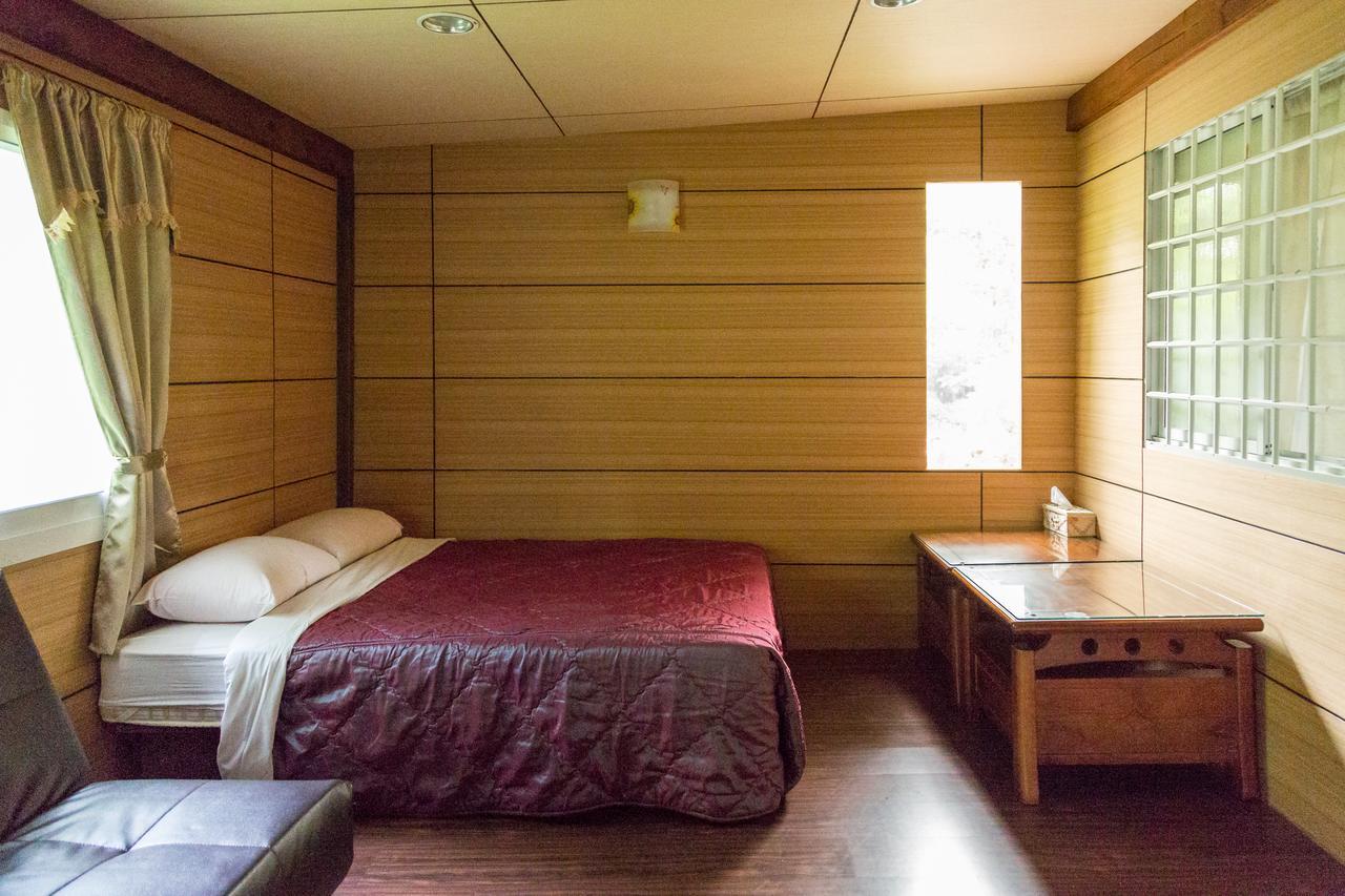 Ruyi Yuan Homestay Tongxiao Екстериор снимка