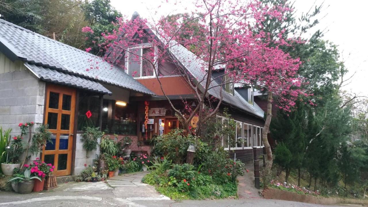 Ruyi Yuan Homestay Tongxiao Екстериор снимка